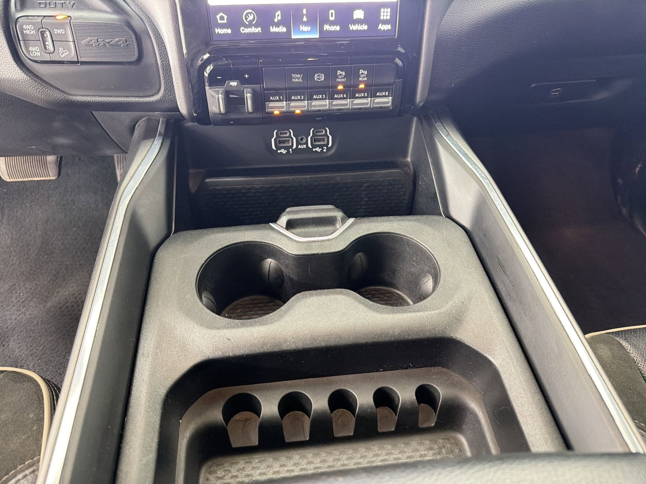 Used 2023 RAM 2500 Laramie w/ Night Edition image 25