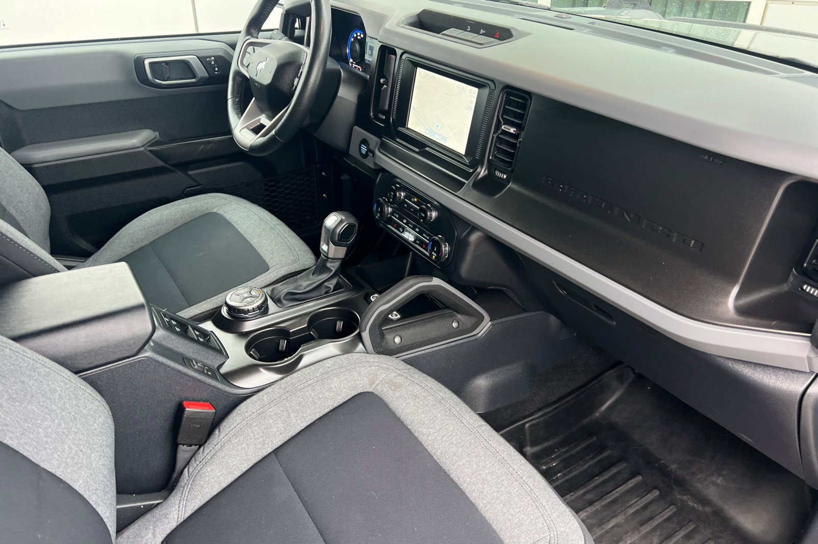 Used 2022 Ford Bronco Big Bend image 13