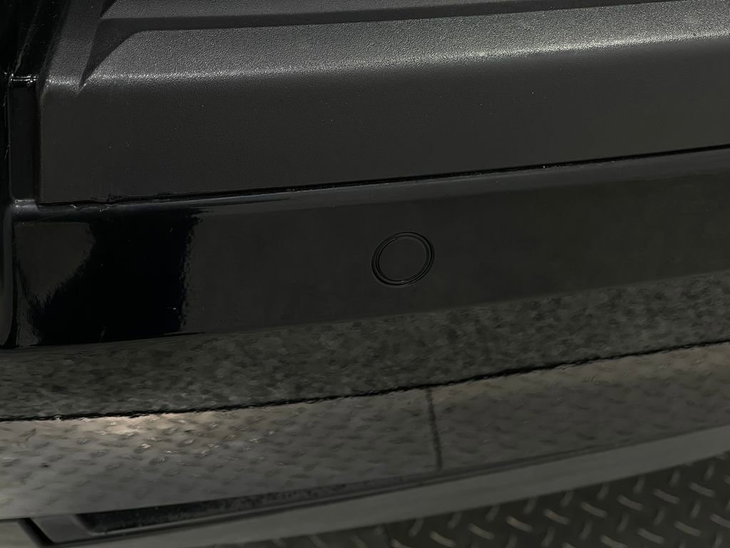 Used 2016 Cadillac Escalade Luxury image 13