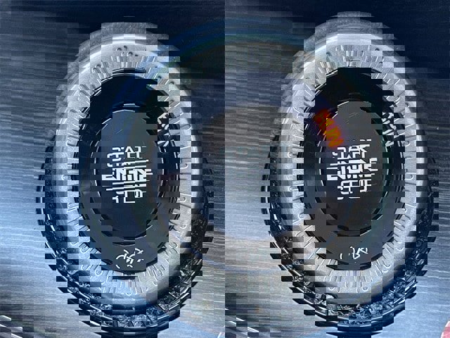 Used 2024 Jeep Wagoneer L Series II w/ Flexible Seating Group image 19