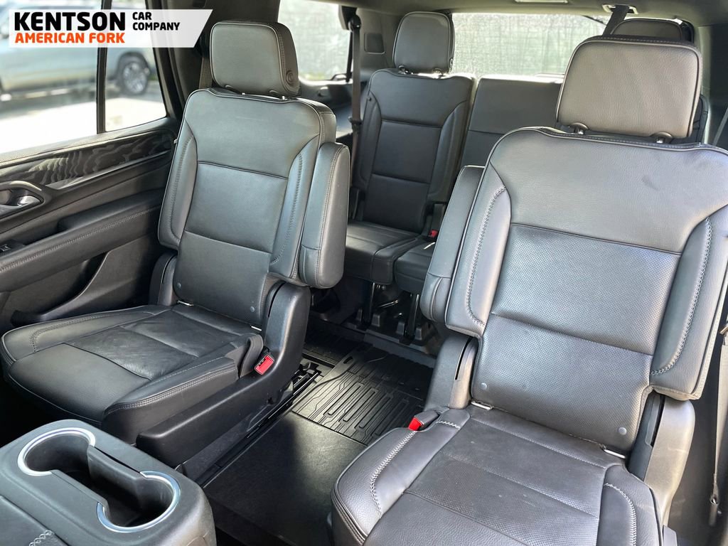Used 2021 GMC Yukon Denali w/ Denali Premium Package AWD/4WD image 41