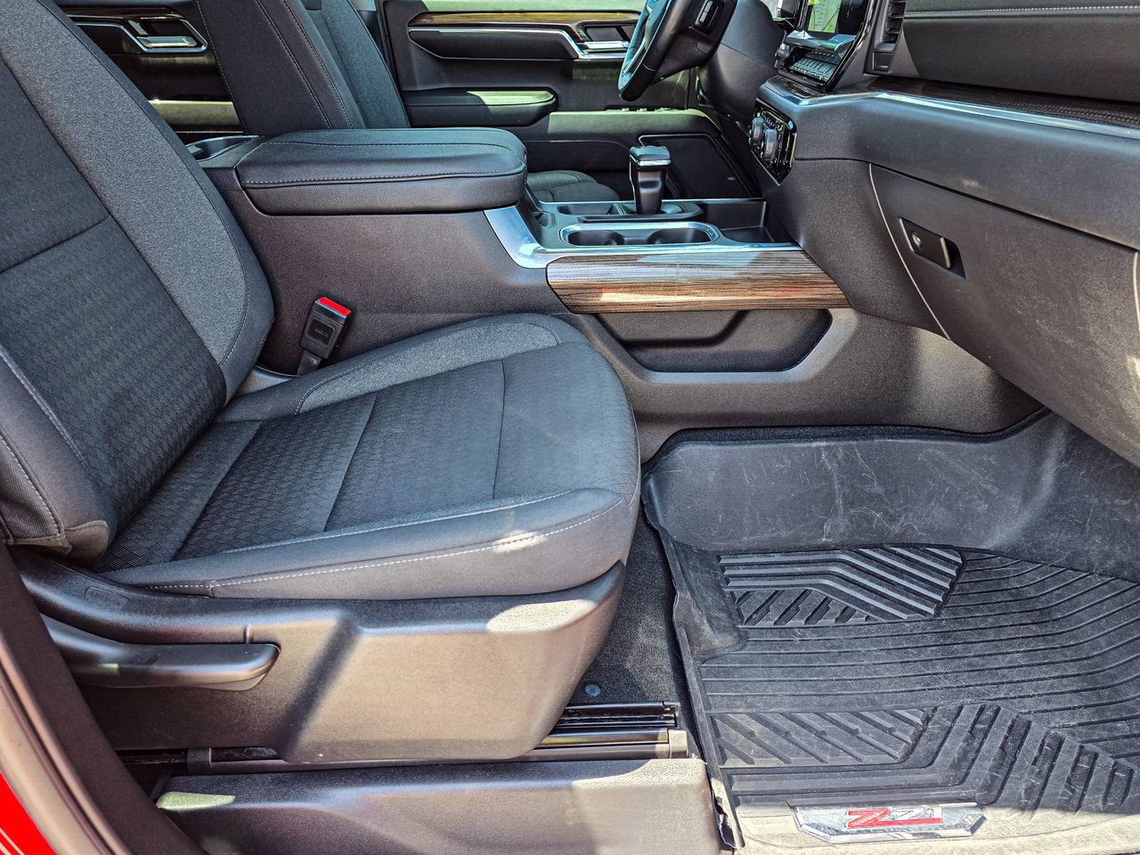 Used 2024 Chevrolet Silverado 1500 LT Trail Boss w/ Protection Package AWD/4WD image 36