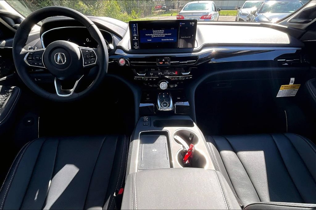 New 2026 Acura MDX w/ Technology Package FWD image 2