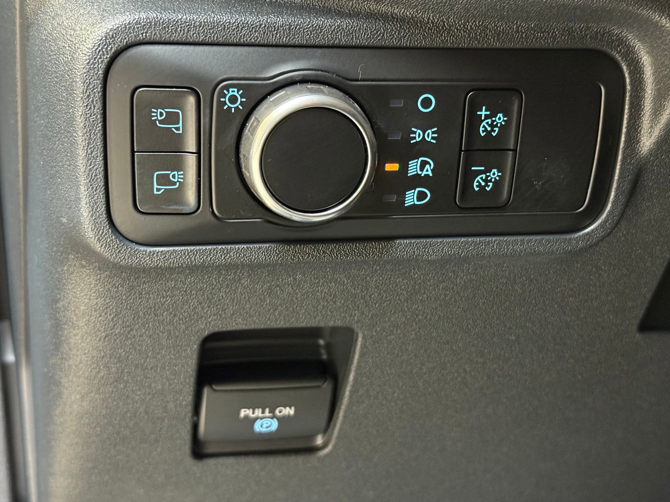 Used 2023 Ford Bronco Wildtrak image 16