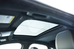 New 2024 Jaguar XF R-Dynamic SE AWD/4WD image 8