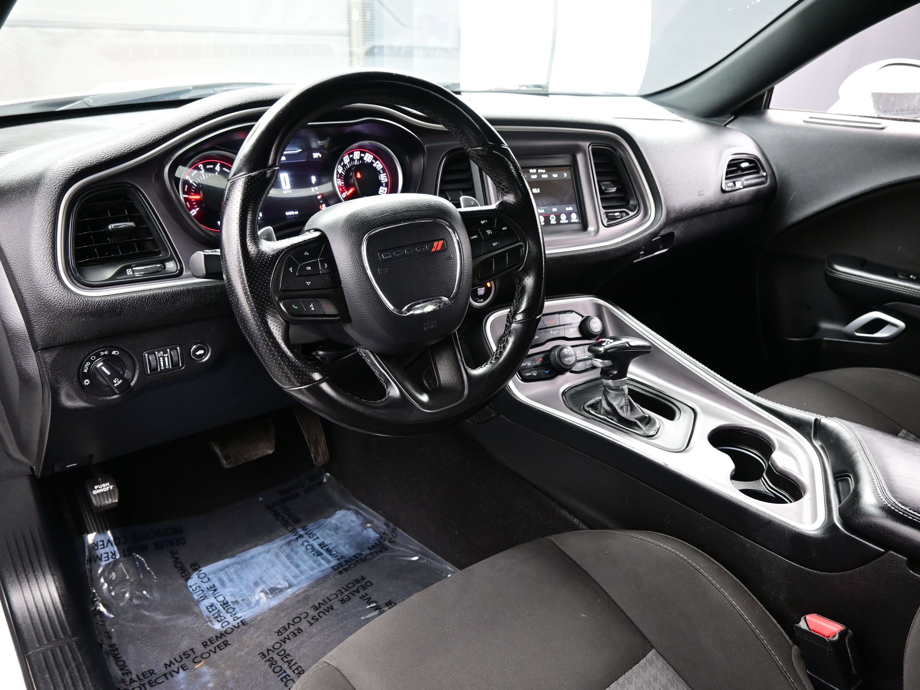 Used 2022 Dodge Challenger GT image 13