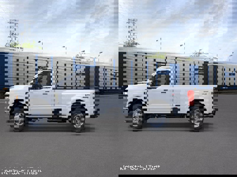 New 2026 Ford F350 XLT image 3