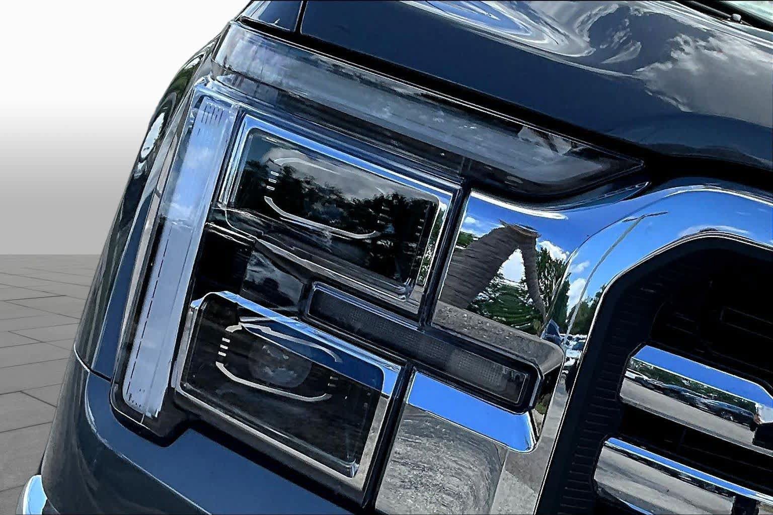 Used 2025 Ford F150 Lariat AWD/4WD image 52
