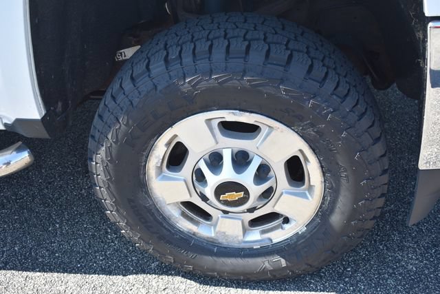 Certified 2015 Chevrolet Silverado 2500 LT w/ LT Convenience Package AWD/4WD image 11