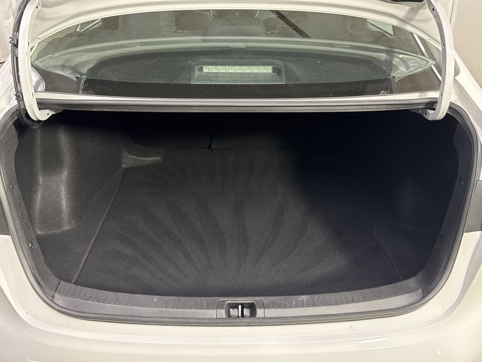 Used 2023 Toyota Corolla LE image 29