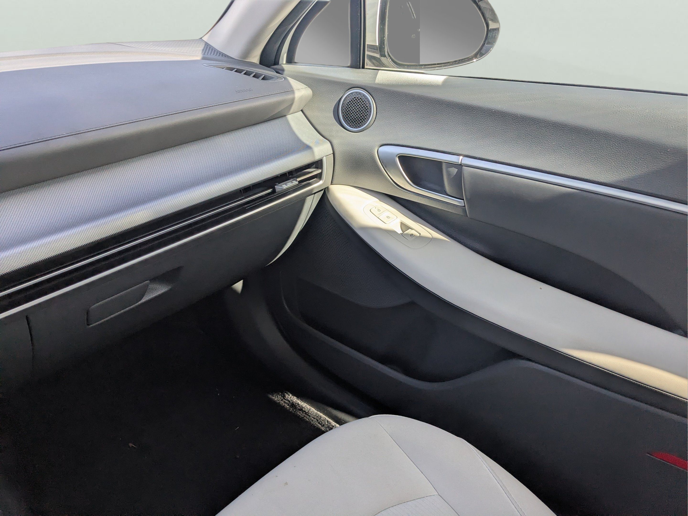 Certified 2024 Hyundai Sonata SEL FWD image 18