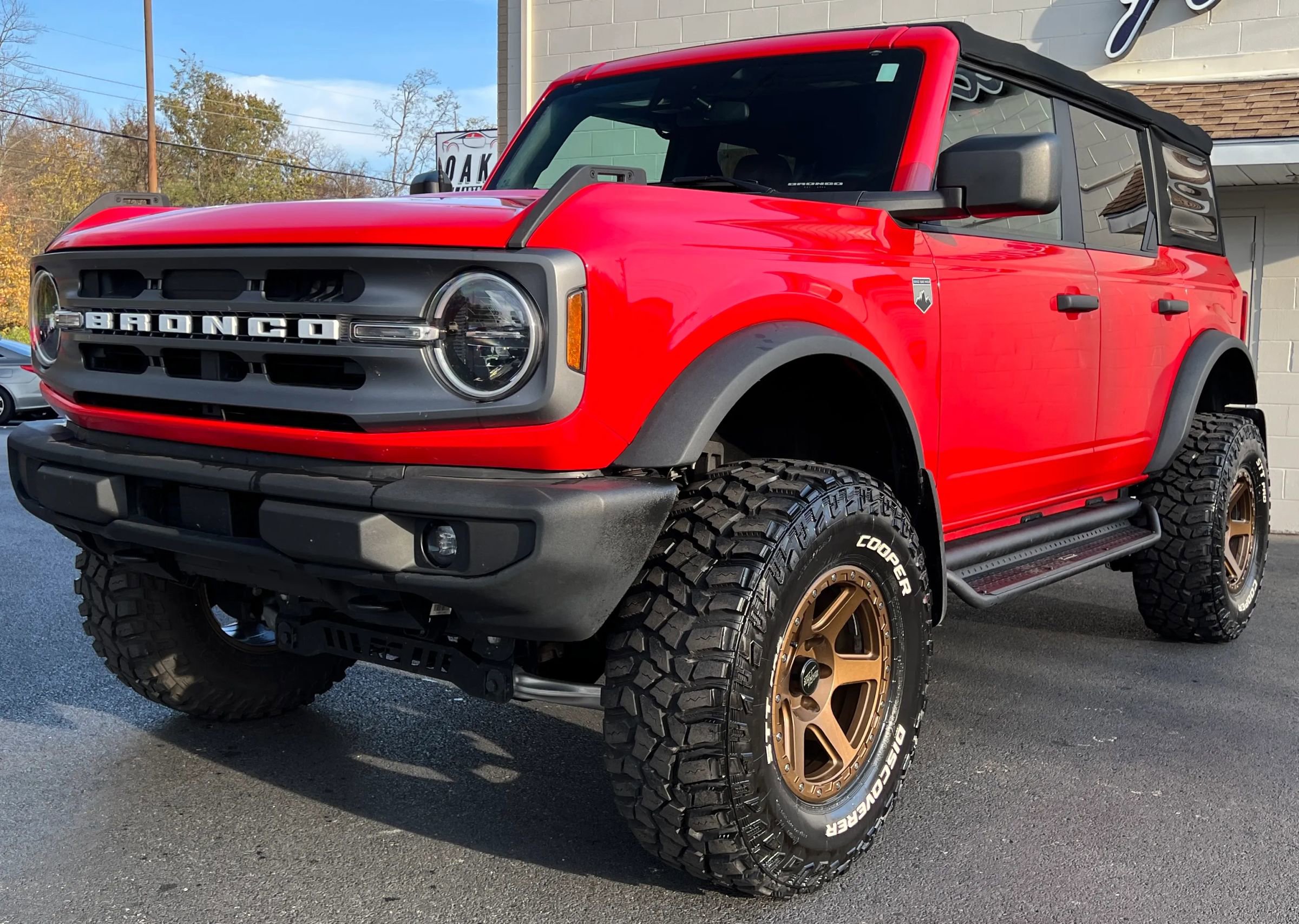 Used 2021 Ford Bronco Big Bend AWD/4WD image 2