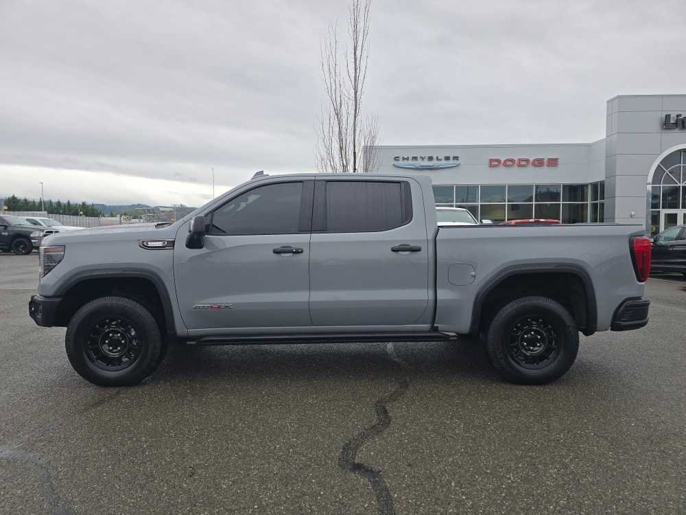 Used 2024 GMC Sierra 1500 AT4X w/ AT4X AEV Edition image 2
