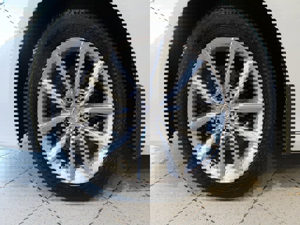 Used 2021 Honda Accord LX image 9