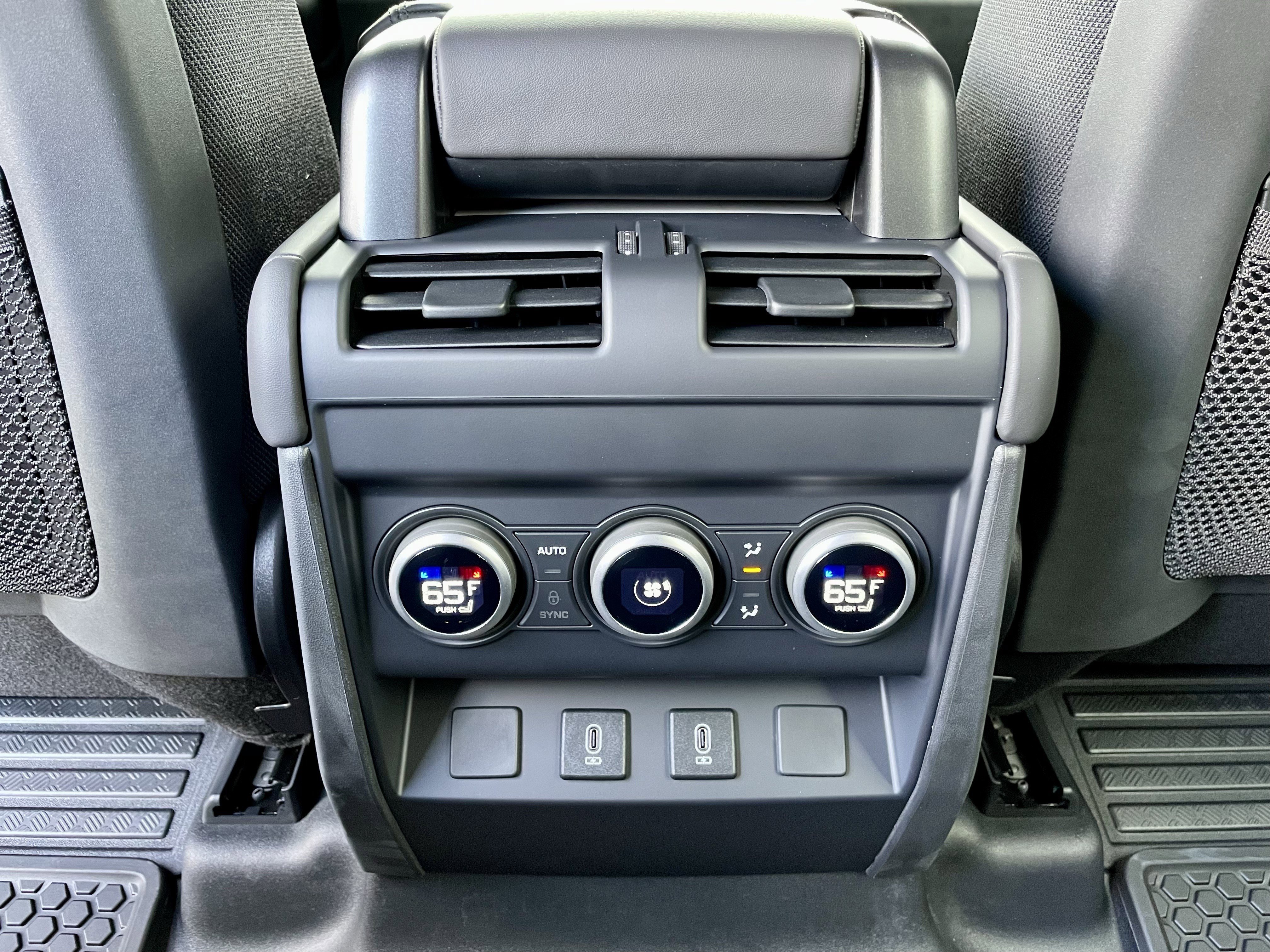 New 2026 Land Rover Defender 110 V8 image 26