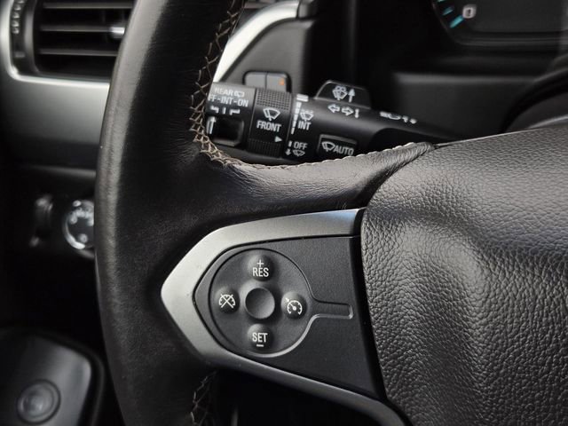 Used 2016 Chevrolet Suburban LS RWD image 25