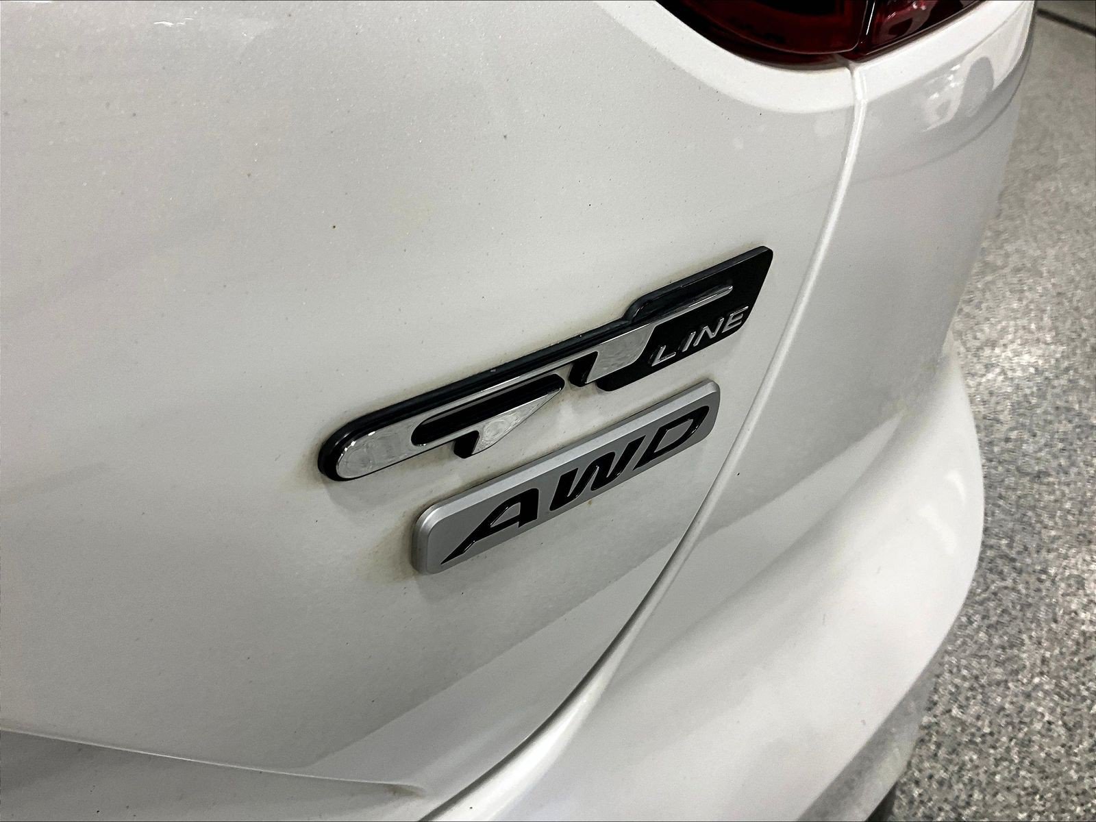 Used 2021 Kia Stinger GT-Line AWD/4WD image 24