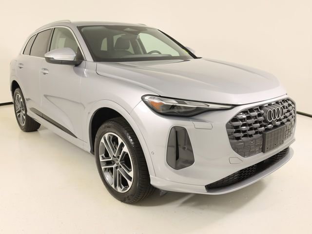 Used 2025 Audi Q5 Premium w/ Convenience Package AWD/4WD image 7