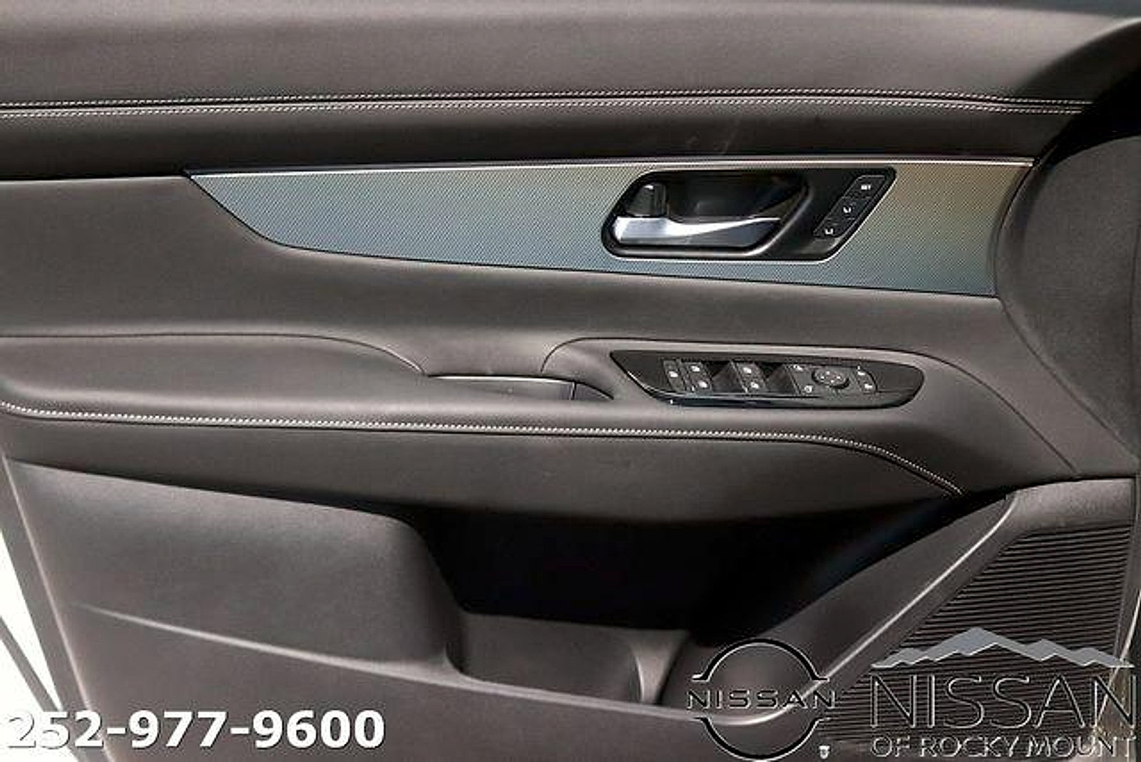 New 2026 Nissan Murano SL AWD/4WD image 10