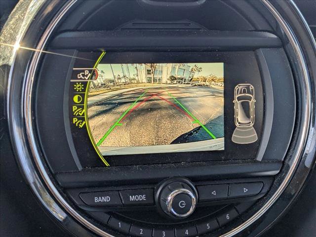 Used 2015 MINI Cooper S image 9