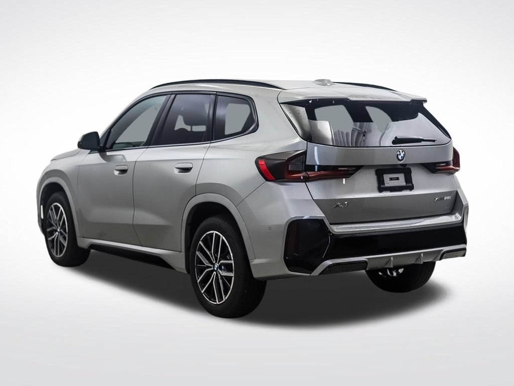 Certified 2026 BMW X1 xDrive28i AWD/4WD image 3