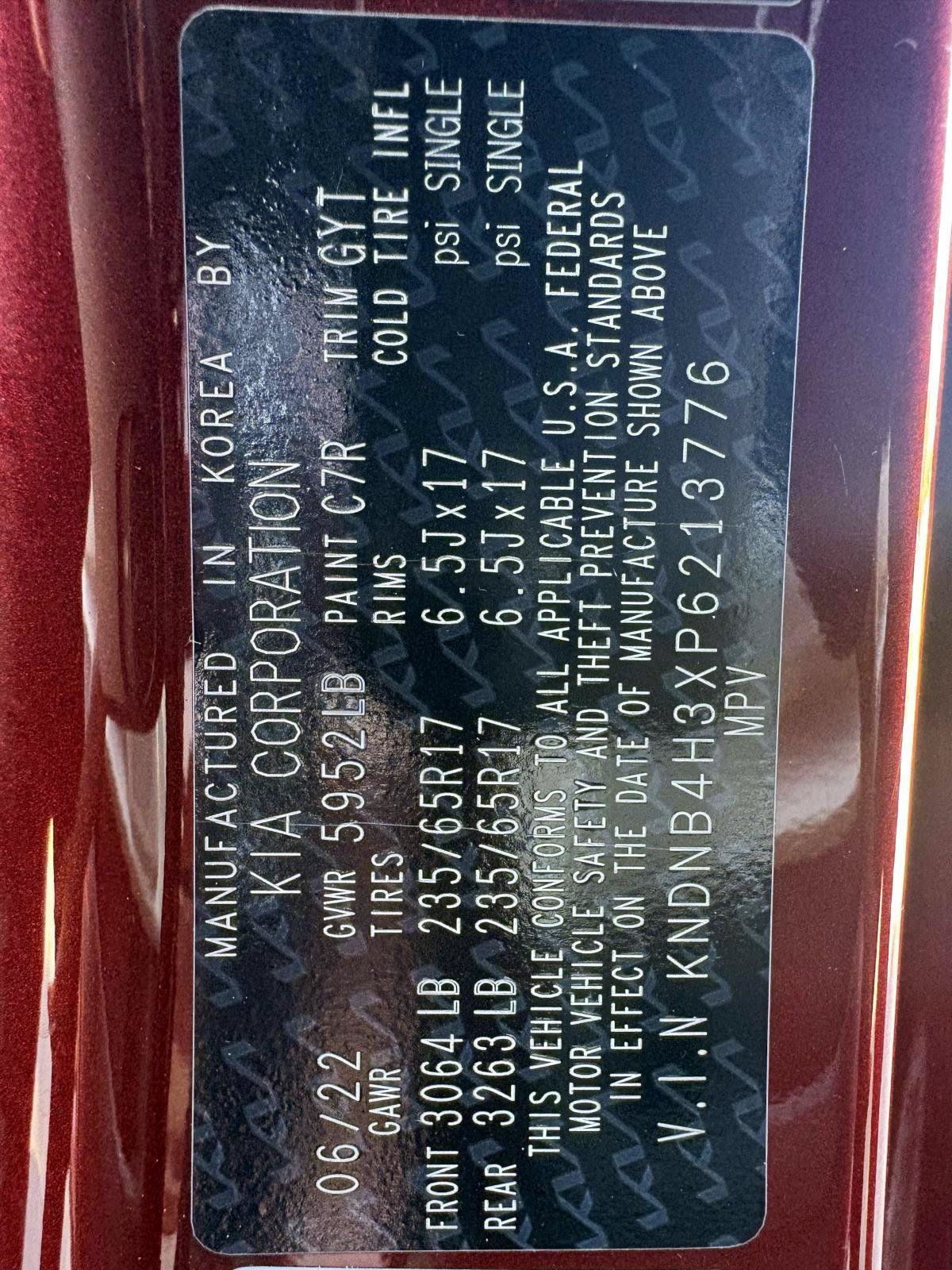 Certified 2023 Kia Carnival LX FWD image 21