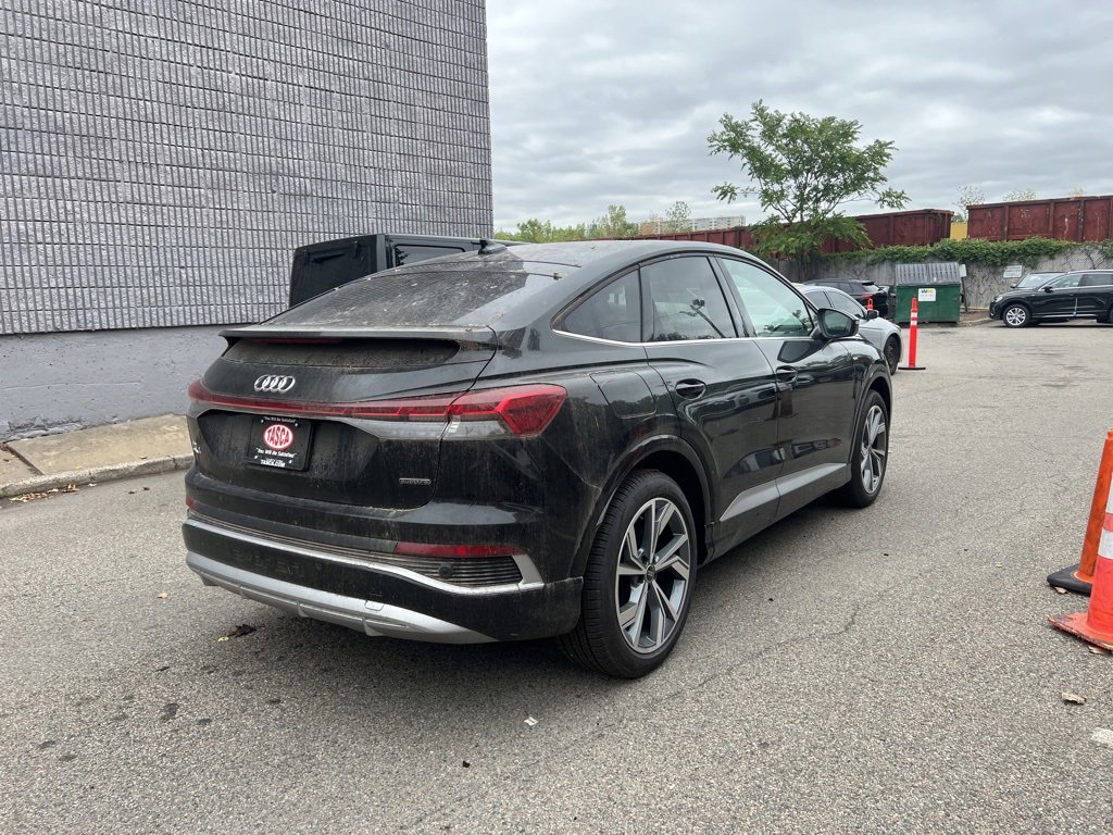 New 2025 Audi Q4 e-tron Premium Plus image 4