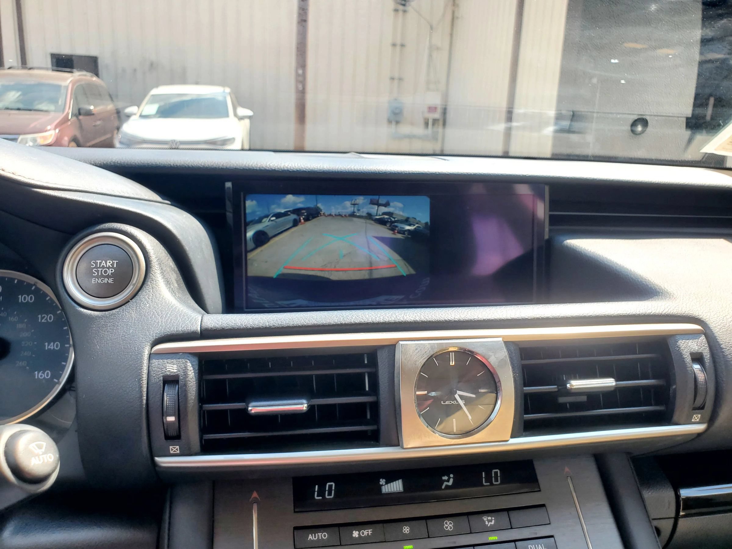 Used 2019 Lexus IS 300 AWD image 31