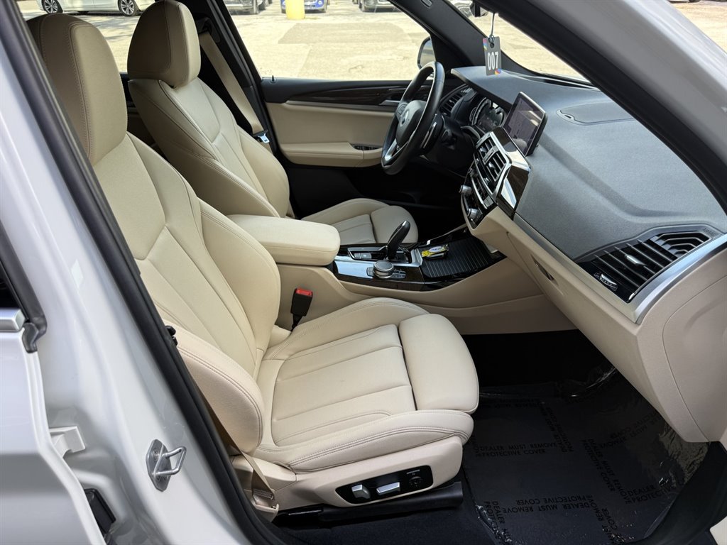 Used 2019 BMW X3 sDrive30i w/ Premium Package RWD image 17