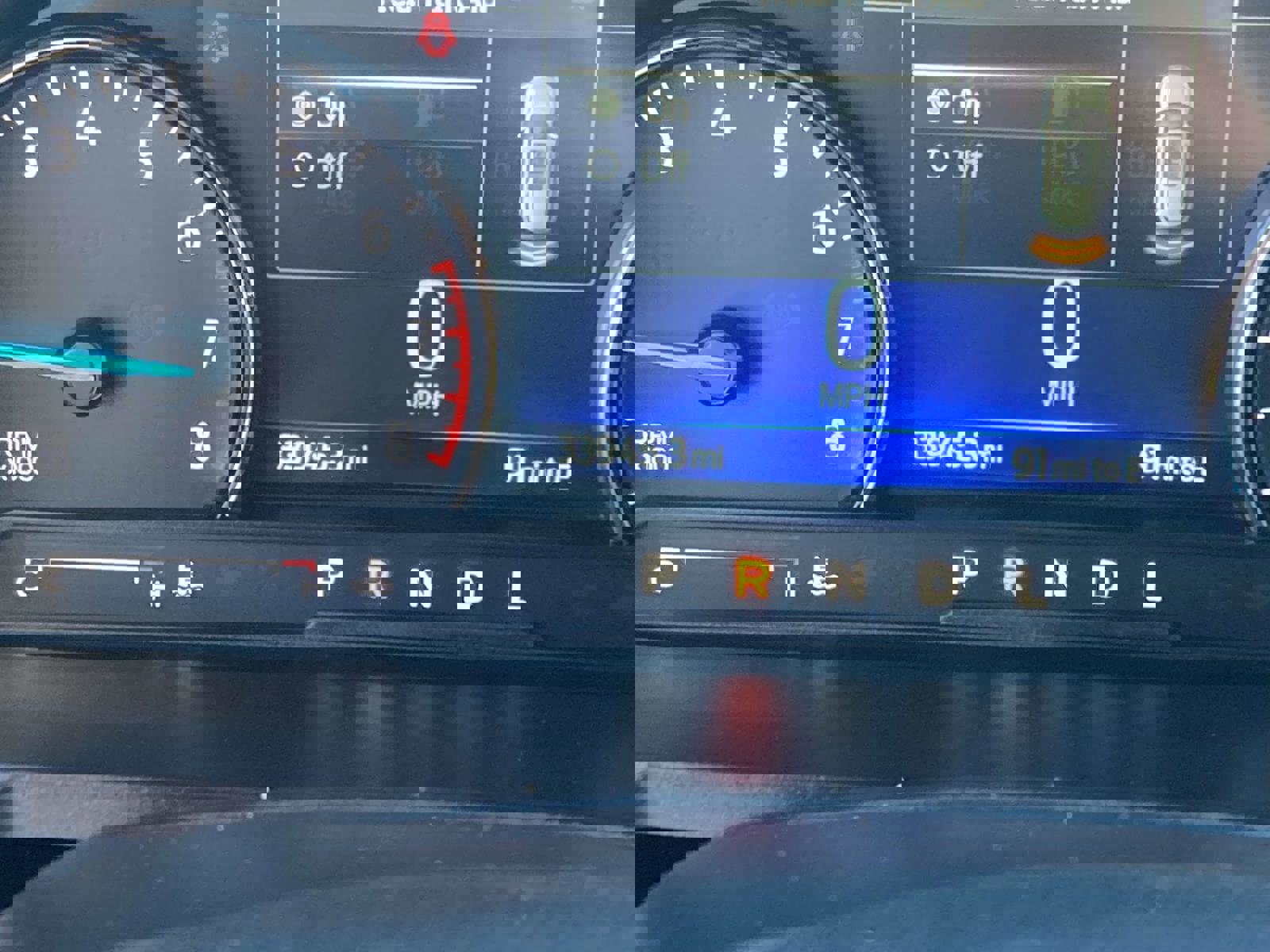 Used 2022 Ford Explorer XLT w/ Equipment Group 202A image 34