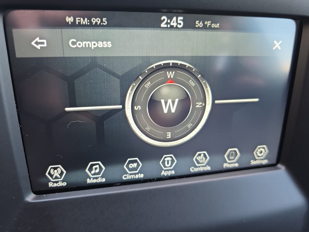 Used 2019 Jeep Compass Sport w/ Cold Weather Group AWD/4WD image 24