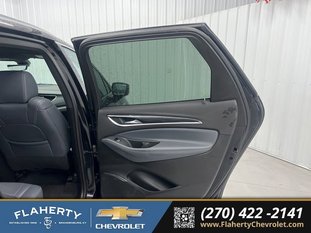 Used 2024 Buick Enclave Premium image 12