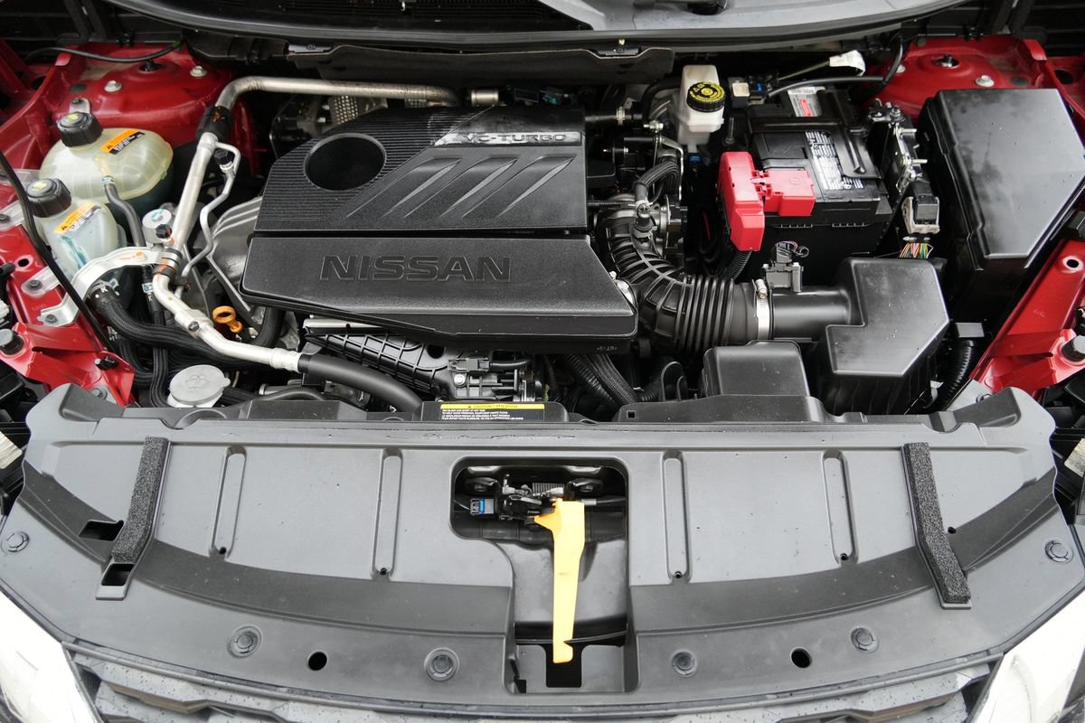 Used 2023 Nissan Rogue SV FWD image 34