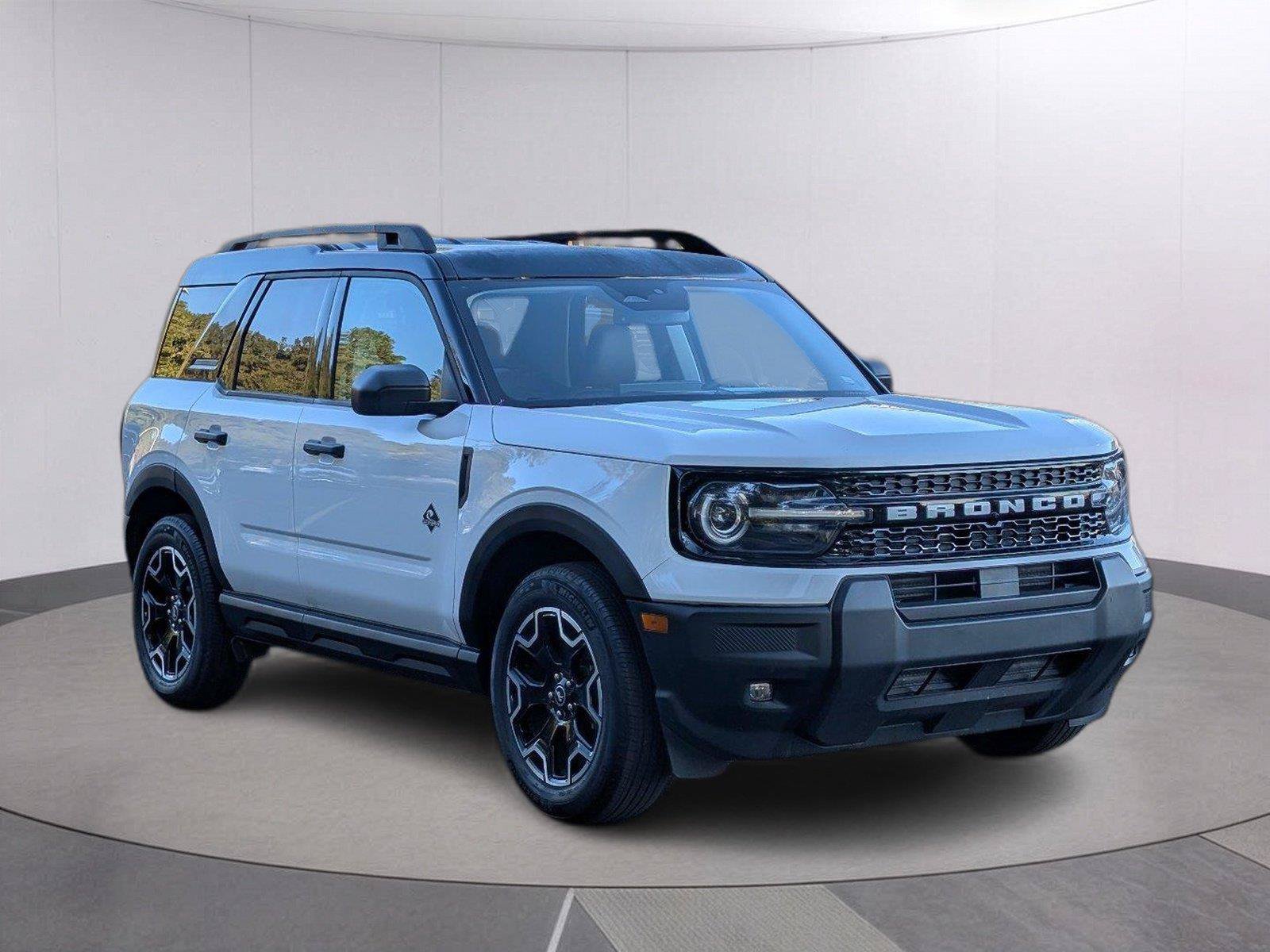 Used 2026 Ford Bronco Sport Outer Banks AWD/4WD image 9