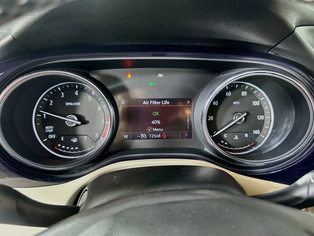 Used 2020 Buick Encore GX Select w/ Sport Touring Package FWD image 26