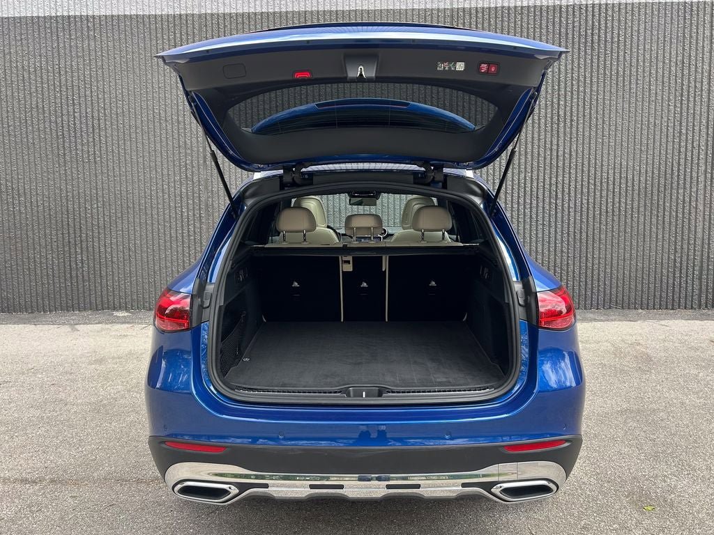 Used 2024 Mercedes-Benz GLC 300 4MATIC image 17