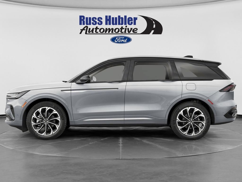 Used 2025 Lincoln Nautilus Reserve w/ Jet Appearance Package AWD/4WD image 3