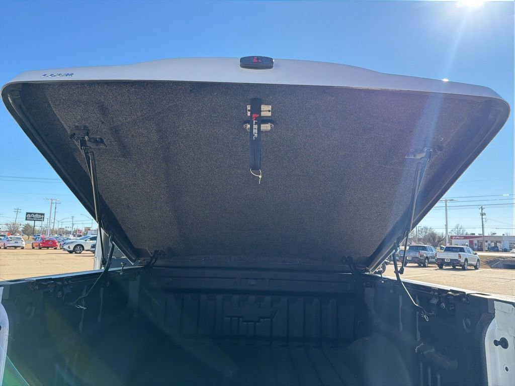 Used 2020 Chevrolet Colorado Z71 image 16