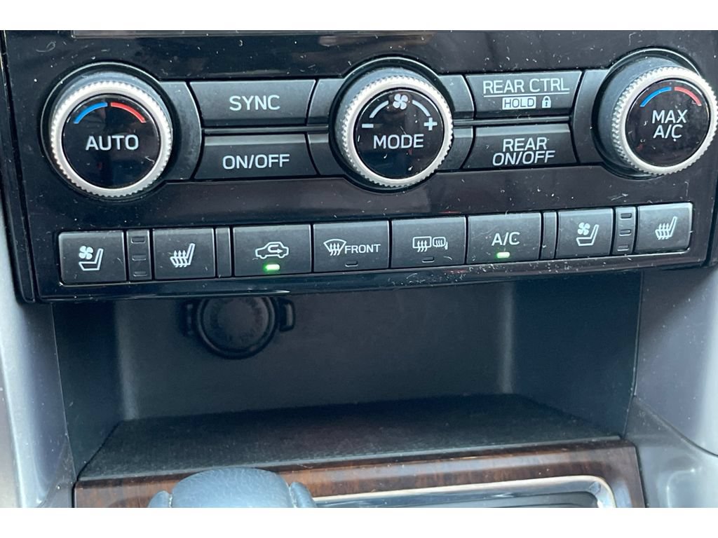 Used 2021 Subaru Ascent Touring w/ Popular Package #2A AWD/4WD image 32