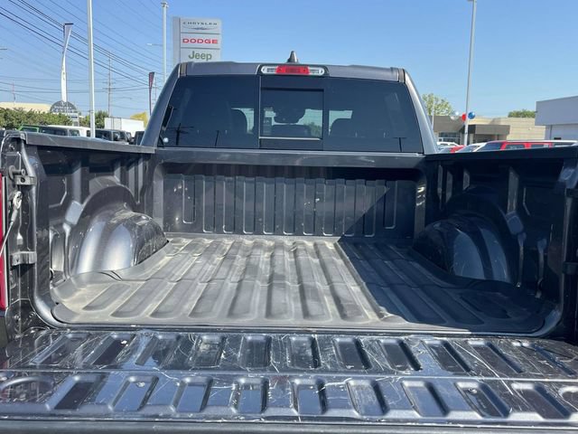 Used 2022 RAM 1500 Laramie w/ Sport Appearance Package AWD/4WD image 20