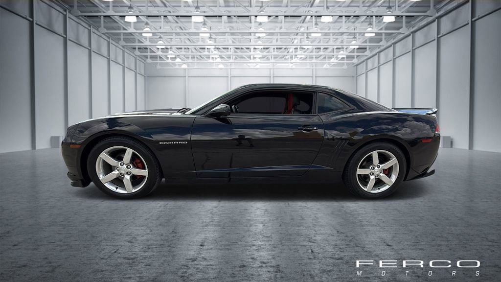 Used 2015 Chevrolet Camaro LT w/ 1LT Preferred Package image 2