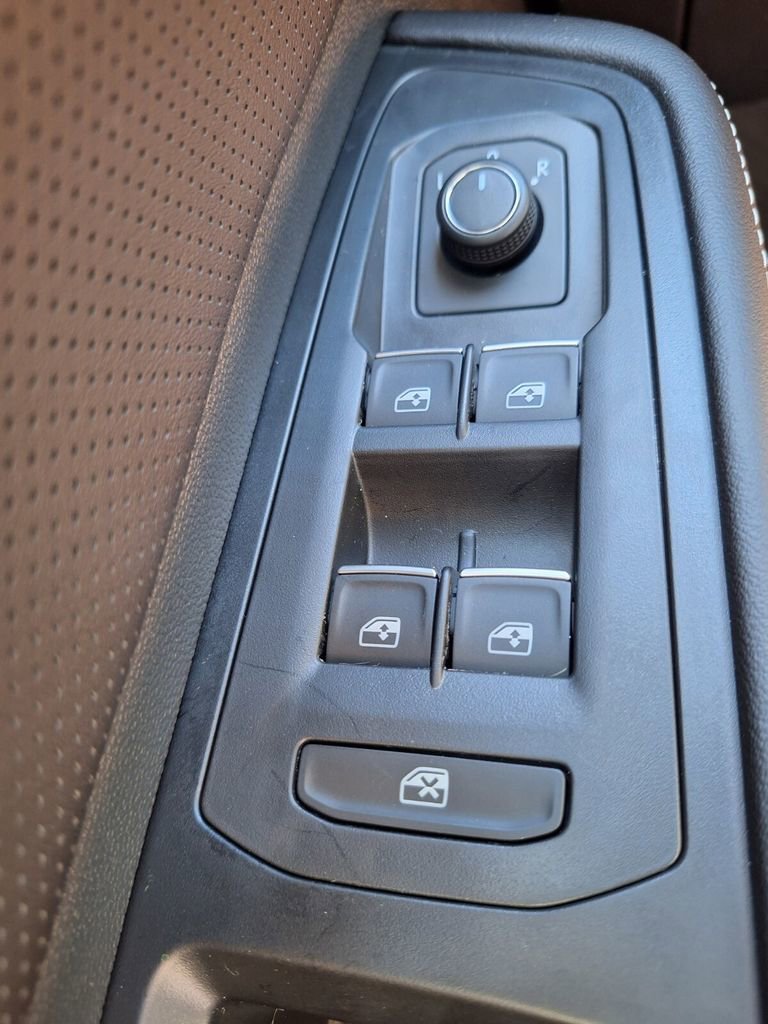 New 2026 Volkswagen Atlas SE image 20