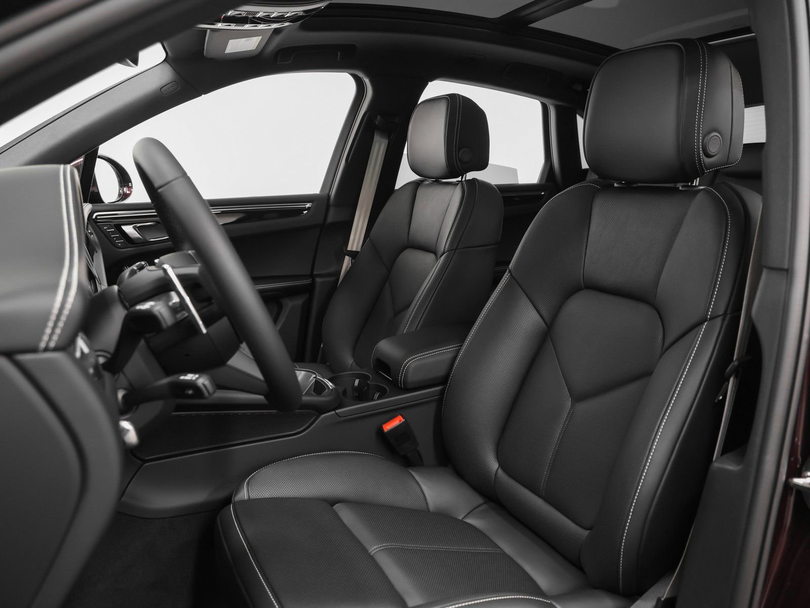 New 2026 Porsche Macan image 46