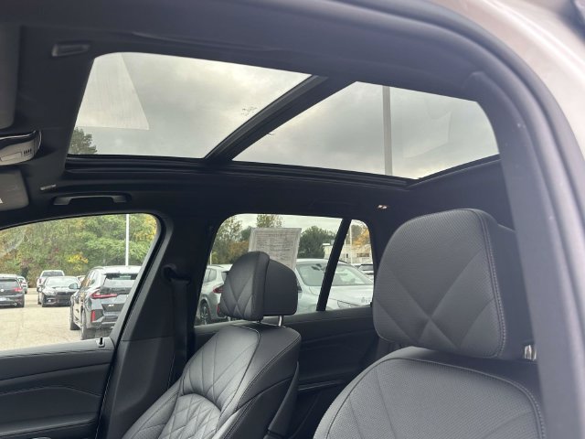 Certified 2025 BMW X5 xDrive40i AWD/4WD image 27