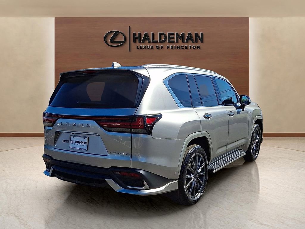 New 2026 Lexus LX 700h F Sport image 4