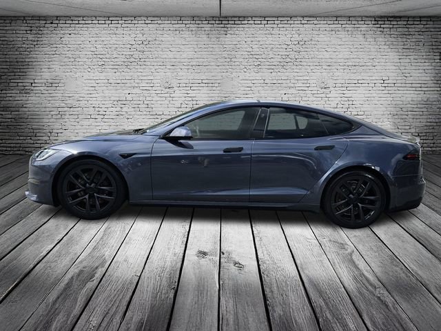 Used 2022 Tesla Model S Plaid AWD/4WD image 2