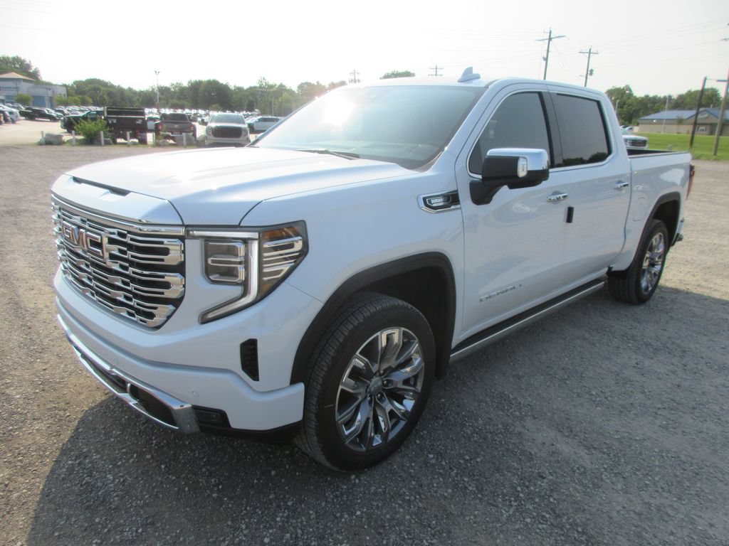 New 2026 GMC Sierra 1500 Denali w/ Denali Reserve Package AWD/4WD image 12