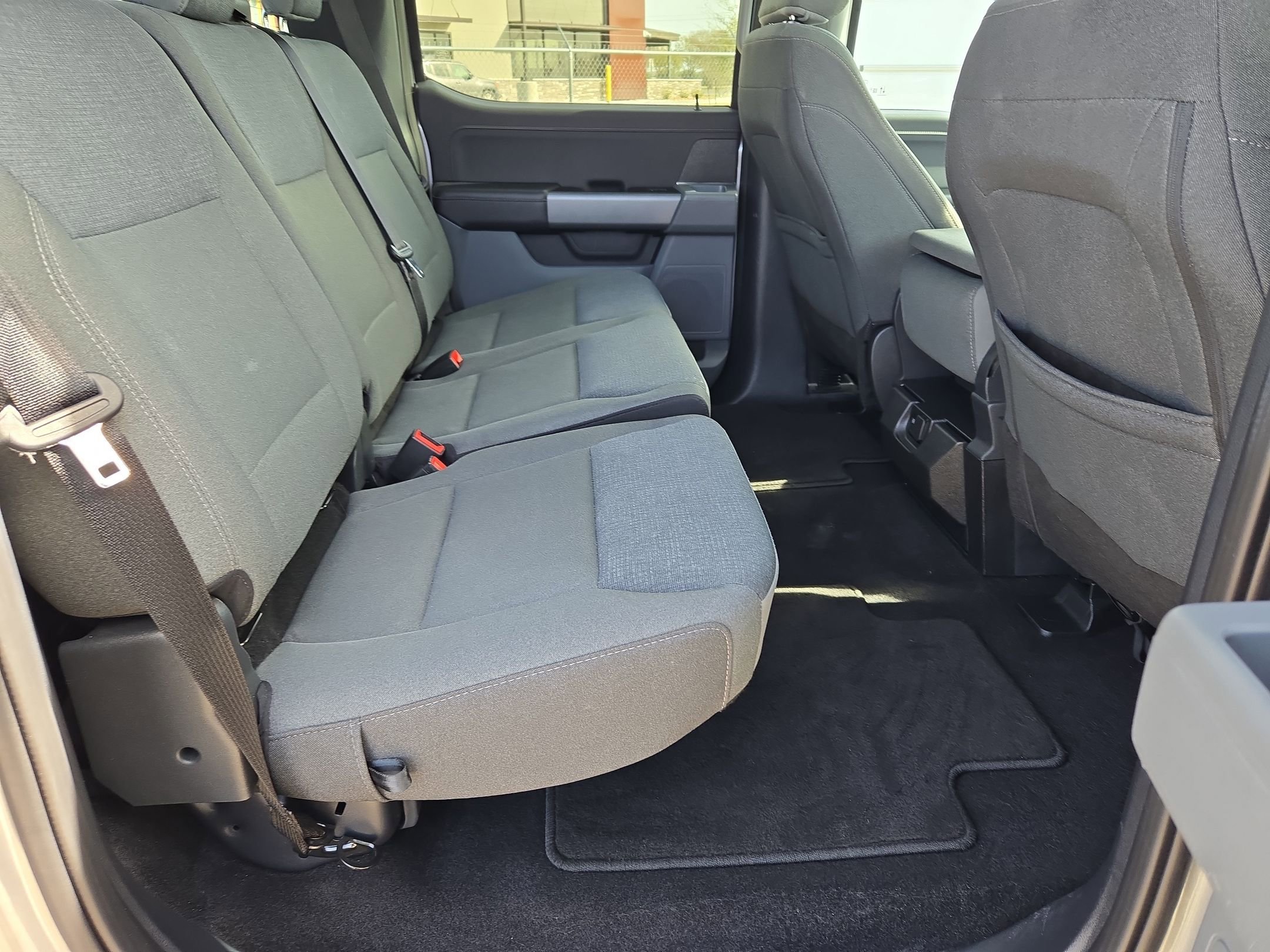 Used 2025 Ford F150 XLT w/ Equipment Group 301A Standard image 24