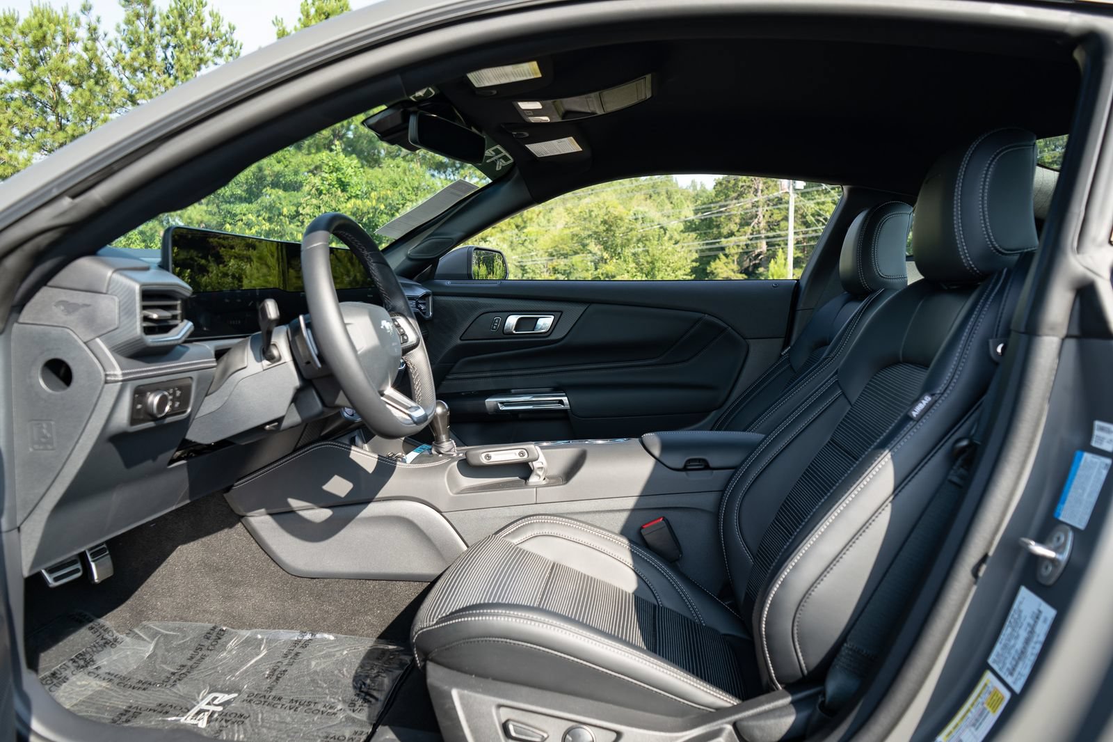 New 2026 Ford Mustang GT Premium w/ GT Performance Package RWD image 33