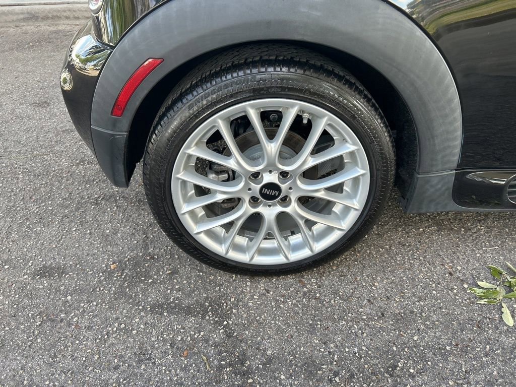 Used 2013 MINI Cooper S image 17